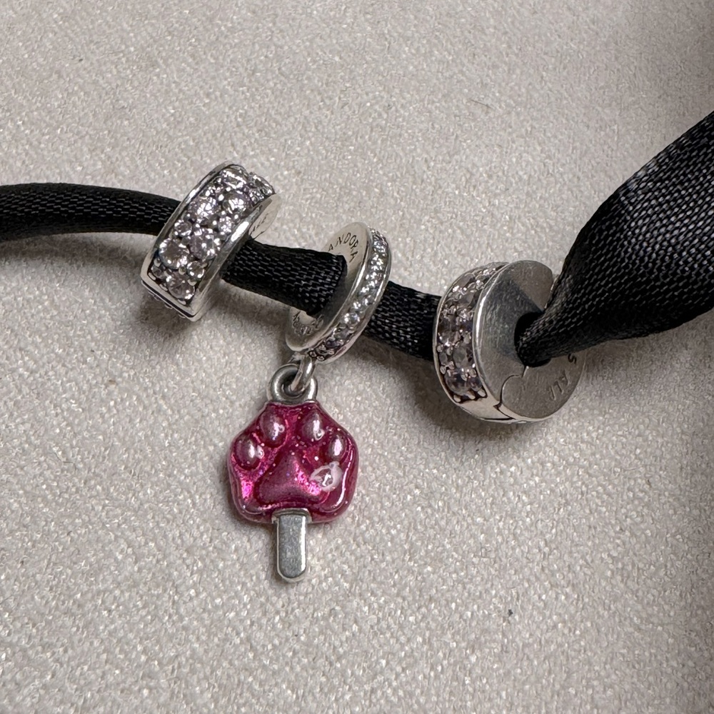 Pandora Disney & Pink Charm Bundle – 4 Charms - Picture 4 of 5